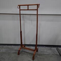 籐　お洒落な　ハンガーラック　インテリア　アジアン