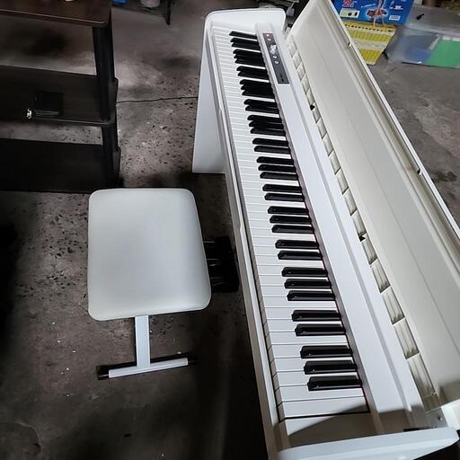 KORG電子ピアノLP-180 (Tk) 千代崎の電子楽器の中古あげます