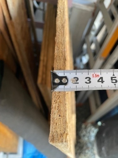 DIY用にいかがでしょうか？　OSB合板　約900mm❌約1200mm