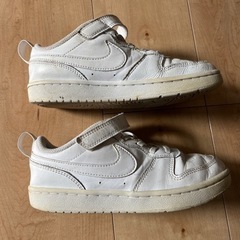 NIKE スニーカーの画像