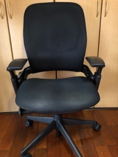 スチールケース リープ V2