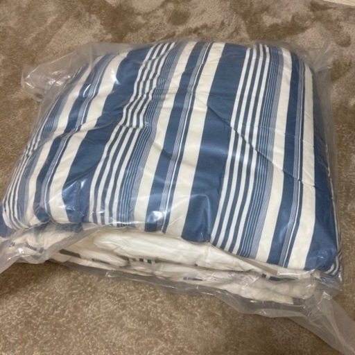 未使用品　シングル布団・枕セット　ニトリ
