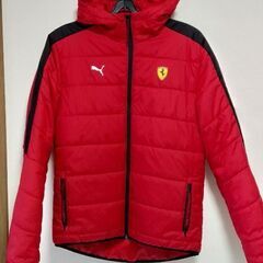 PUMA✕Ferrari　ダウンジャケット