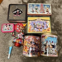 🍀ディズニーお菓子缶セット