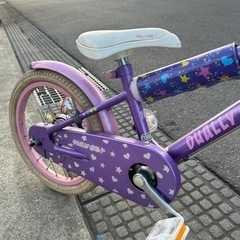 話し合い中　子ども用自転車の画像