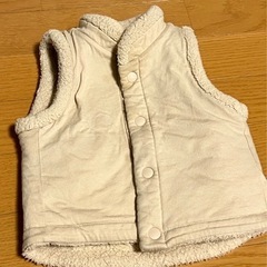 ユニクロ　リバーシブルベスト 80cm ベビー服 古着