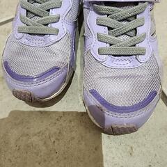 スニーカー　女の子　19センチ　ムーンスターの画像