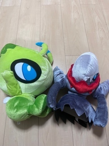 セレビィとダークライのぬいぐるみ