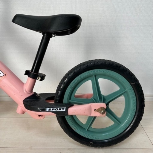 ①STRIDER（ストライダー） XLARGEコラボ限定カラー