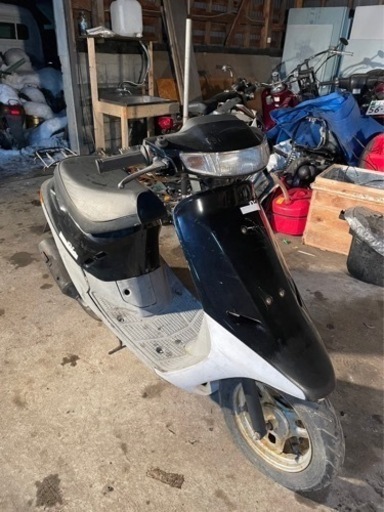 AF18 DIO エンジンかかります　バッテリー新品