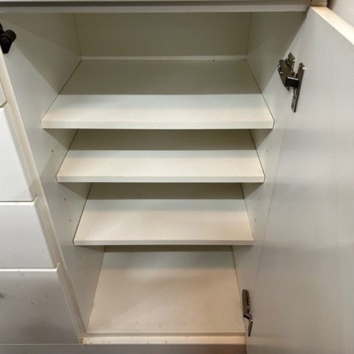 【BY REUSE霧島国分新町店 出張買取•見積完全無料¥0】食器棚