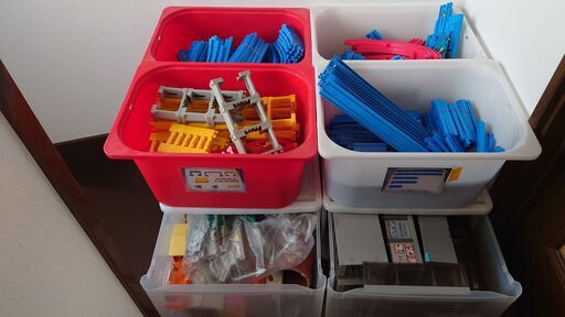 プラレールまとめ売り　　ツインタワーステーション・車両基地・レール・情景パーツ