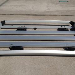 THULEのルーフラックの画像