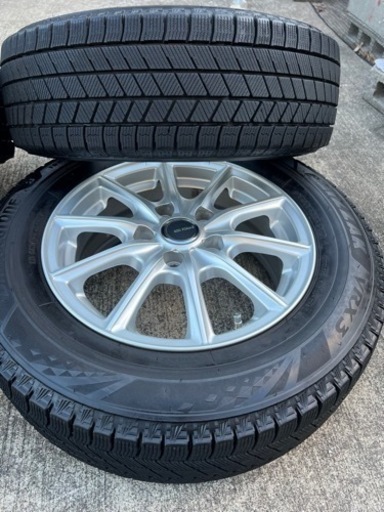 値下げしました。2021年12月25日購入BLIZZAK VRX3 195/65R15 91Q