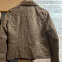 UNIQLO ユニクロ 茶色のライダースジャケットの画像