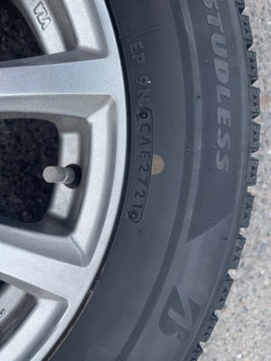 2021年製　プリウス用　スタッドレスタイヤ　195/65R15　アルミホイール付き　4本セット