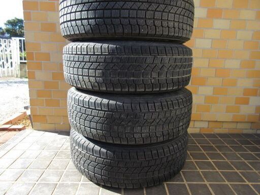 205/65R16スタッドレス タイヤ／ホイール4本セット