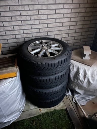 【相談中】ブリヂストン　ブリザックVRX 2020年製　195/65R15