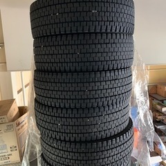スタッドレスダンロップ増トン車スタッドレスホイールセット