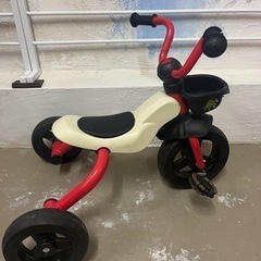 tricycle 