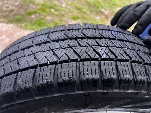 【値下げ】スタッドレスタイヤ　165/65R14