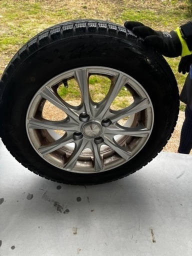 【値下げ】スタッドレスタイヤ　165/65R14