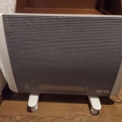 グリーンウッドパネルヒーター（遠赤外線）