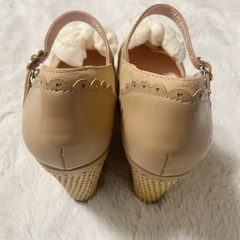 値下げ！【美品】　LIZ LISAのパンプス　新品未使用の画像