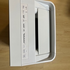ダイキン 加湿ストリーマ空気清浄機 MCK70U-Wの画像