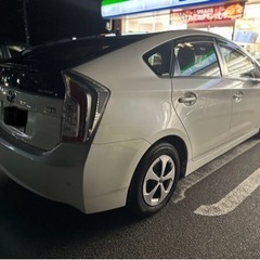 トヨタ プリウスGの画像