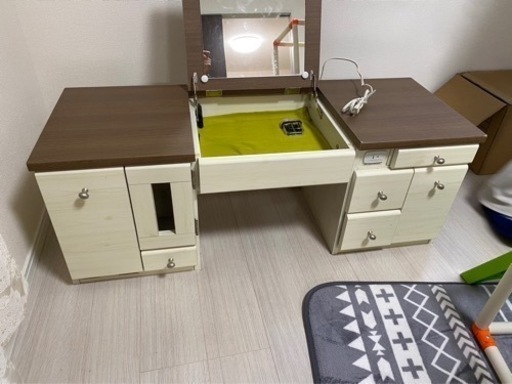 ローテーブルドレッサー　テレビ台