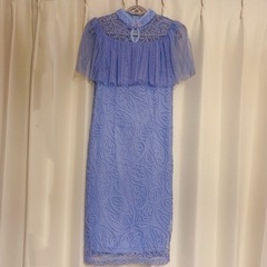 【美品】郵送可 ケープ風レース かわいい ミモレ丈袖ありドレス ワンピースの画像