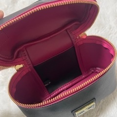 値下げ！【美品】　MARY QUANT ポーチ　新品未使用の画像