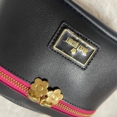 値下げ！【美品】　MARY QUANT ポーチ　新品未使用の画像
