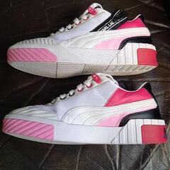 PUMA カールラガーフェルド コラボ レディース　スニーカー　24cm　の画像