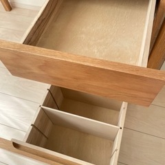 【無印良品】※値下げしました※無垢材デスク・無垢材キャビネット 　2点セットの画像