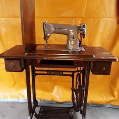 札幌から　足踏みミシン『 実働品 』　１９１U　シンガー社製　ビ...