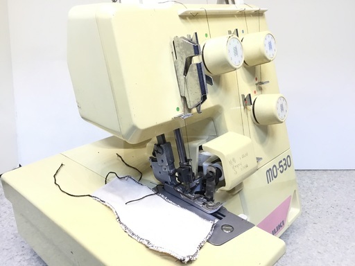 JUKI ロックミシン MO-530