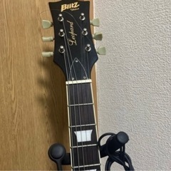 エレキギター・アンプ・譜面台セットでお譲りします。の画像