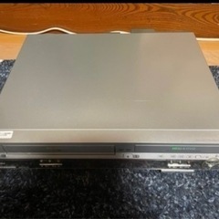 パナソニックHDD&DVD&VHSプレーヤー