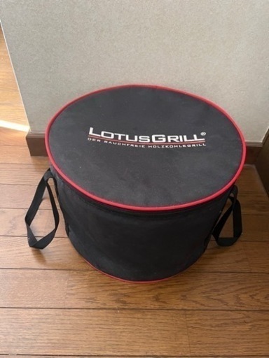 無煙炭火バーベキューグリル LotusGrill