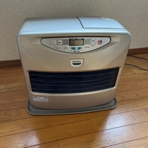 コロナ　ファンヒーター