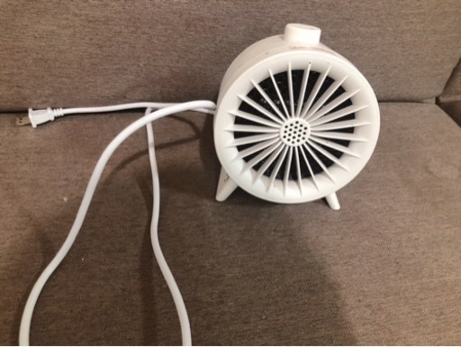 ファンヒーター 温風