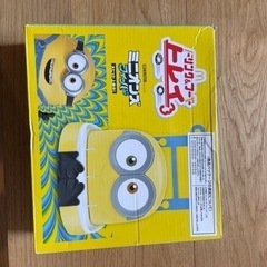 ミニオンズ　マクドナルド　ドリンクホルダー