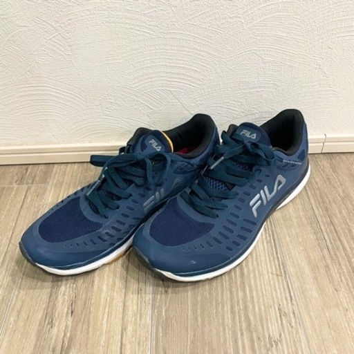 フィラ　FILA スニーカー