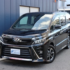 トヨタヴォクシー ＺＳ　両側電動スライド　アルパインナビ　アルパ...