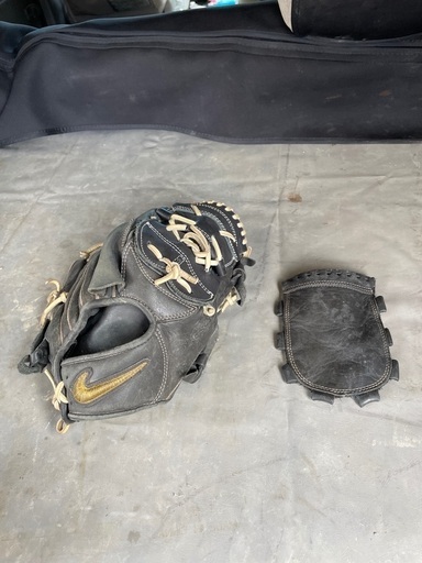 NIKE 謝道 軟式投手用