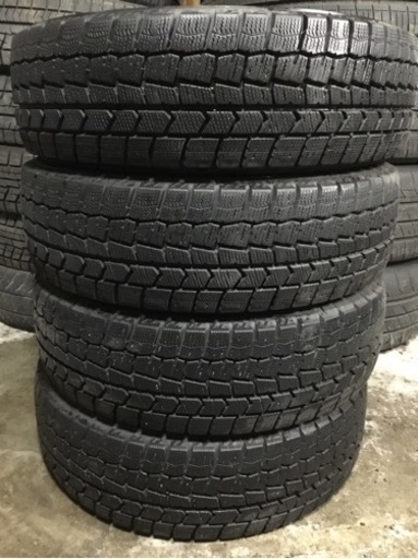 バリ溝 175/65R15 ダンロップ スタッドレスタイヤ 4本セット