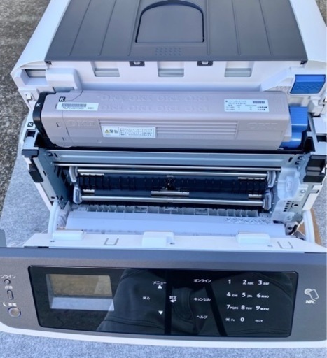 値下げしました】A3対応カラーレーザープリンター OKI C824dn