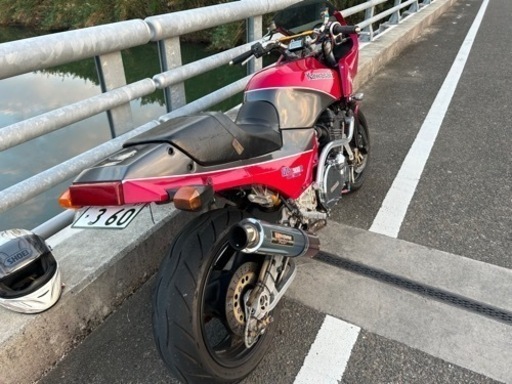 バイク GPZ900R